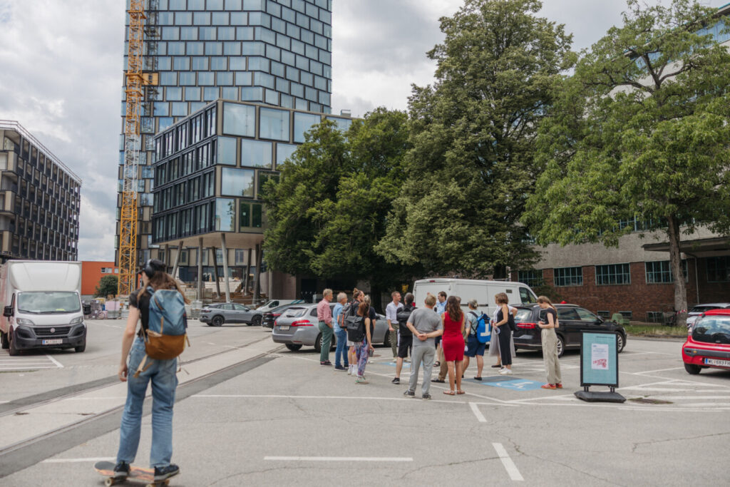 Bei einem partizipativen Prozess soll der Innenhof der Tabakfabrik Linz umgestaltet werden.