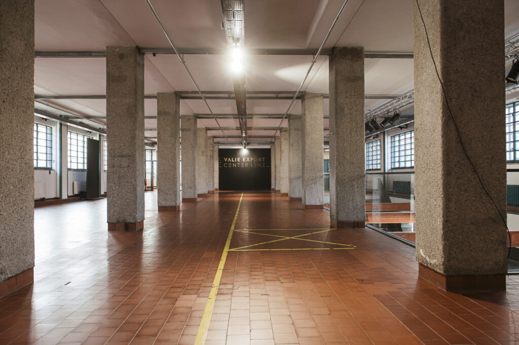 LowRes_002_2021-11-15_Tabakfabrik_Seminarräume_©Kneidinger-Photography