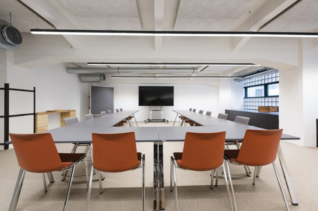 LowRes_004_2023-01-19_Tabakfabrik_seminarraum-Libre_©Kneidinger-Photography