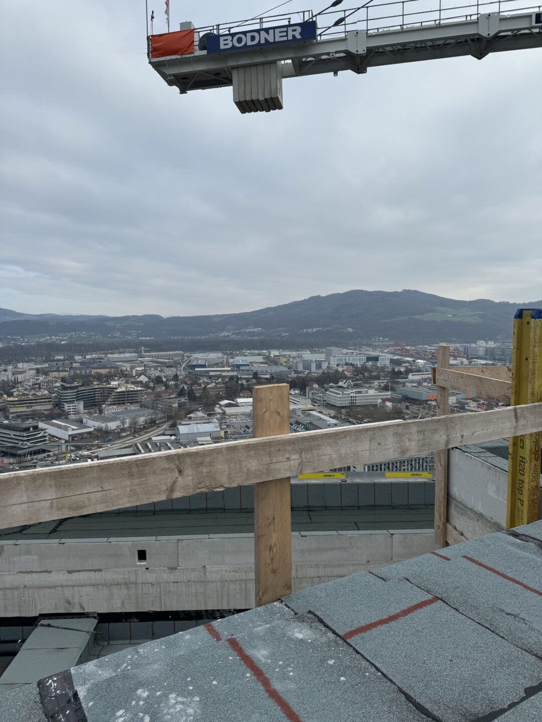 Blick vom QUADRILL TOWER im Bau 2025