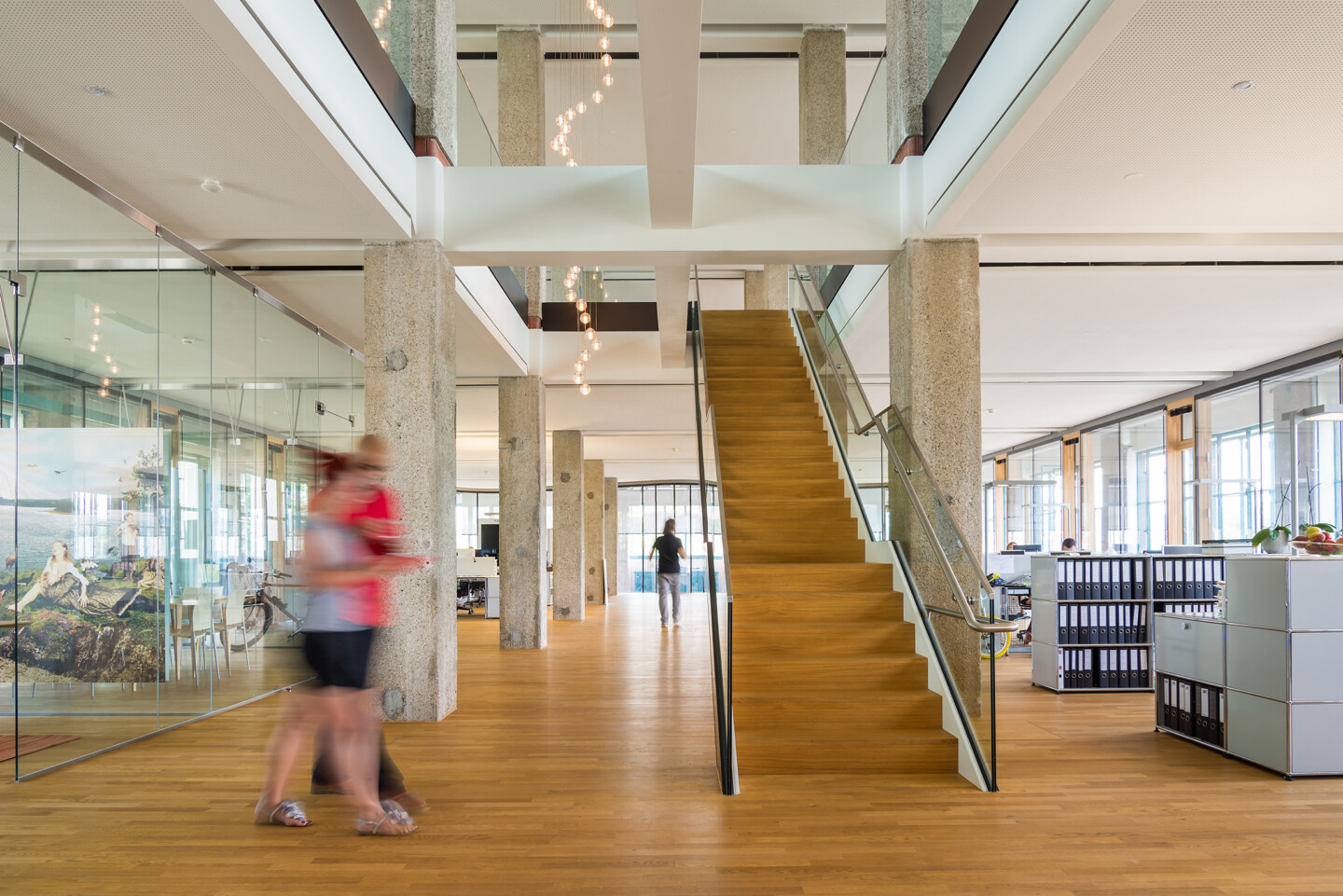 Revitalisierung des Bau 2 (heute Haus DAMES) mittels „Box-in-Box“-Konzept hinter der denkmalgeschützten Gebäudehülle ab 2013.