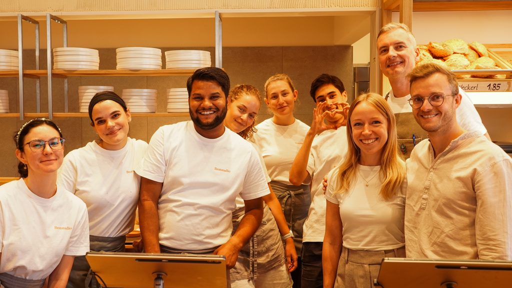Das Brotstudio Team im Sommer 2026
